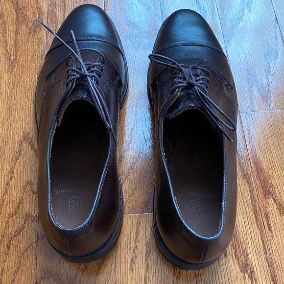 Brown Allen Edmonds Shoes - Picture 3 of 4